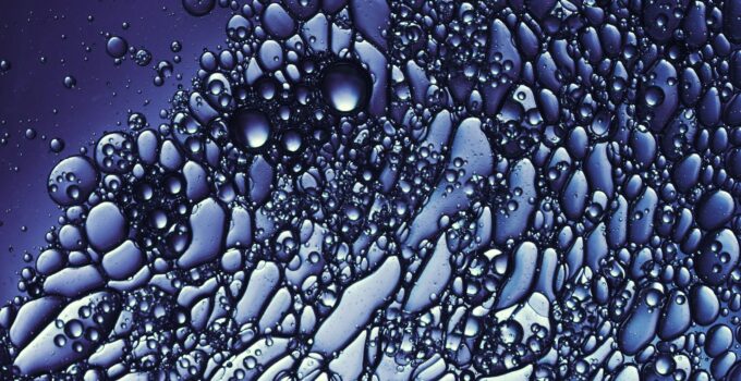 abstract fluid texture, dynamic liquid background